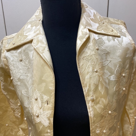 CG button down long sleeve dress blouse or as a jacket size M - Picture 2 of 5